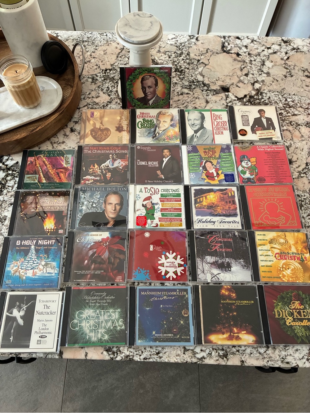 25 Christmas CD’s! Many, Many Unique ones! 💿💿💿💿💿💿💿💿💿💿